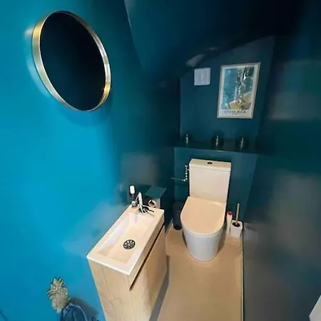 Holiday home La Et Les Commerces A Pieds ! *